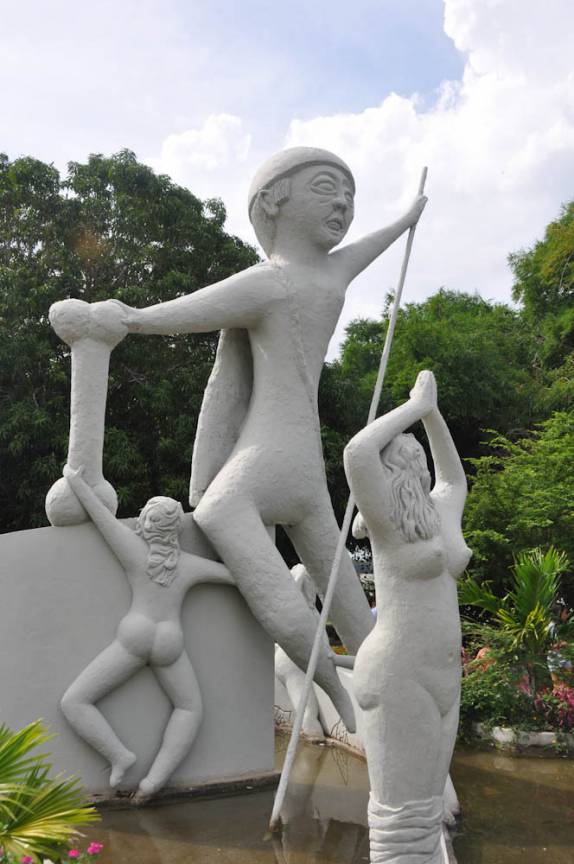 Monumento no encontro dos rios, em Teresina - PI